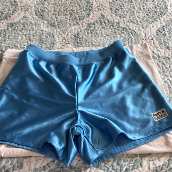 Reebok shorts - Picture 3 of 4